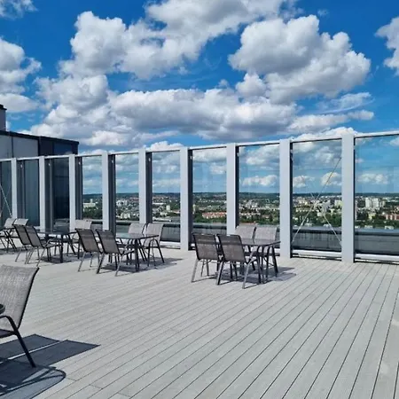 Hanza Tower Luxury - 24 Sauna & Jacuzii & Pool Apartamento