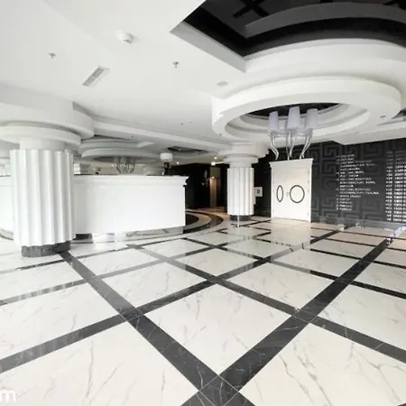 Hanza Tower Luxury - 24 Sauna & Jacuzii & Pool Apartamento